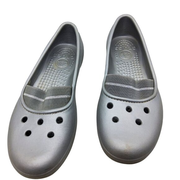 Womens Crocs On A Clock Silver Elastic Banded Classics Shoes - Picture 5 of 8